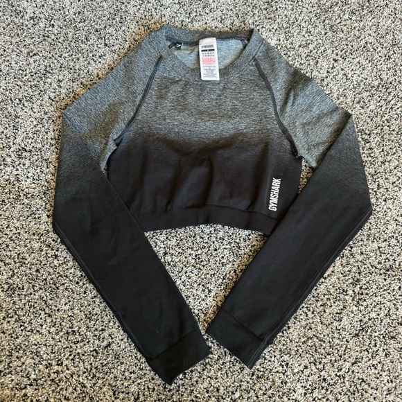 New Gymshark Adapt Ombré Long sleeve crop Small seamless black grey, ruched back - Picture 3 of 5